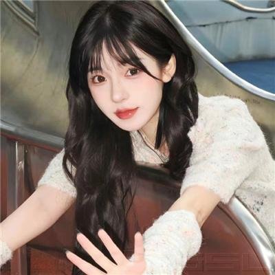 火球：来自黑暗世界的访客 海报